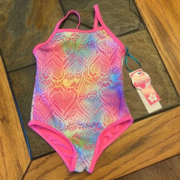 Swimsuit - Picture 1 of 3